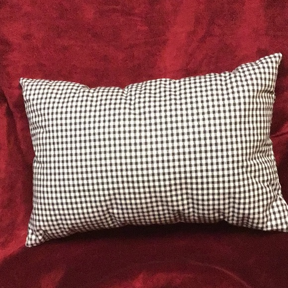 HAND MADE ONE OF A KIND PILLOWS NWOT - Picture 3 of 4
